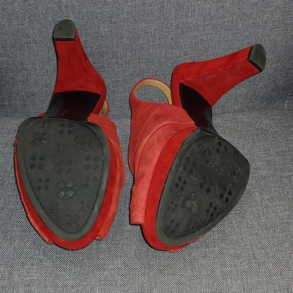 NATURALIZER Kassidy Peep Toe Pumps - Picture 6 of 6